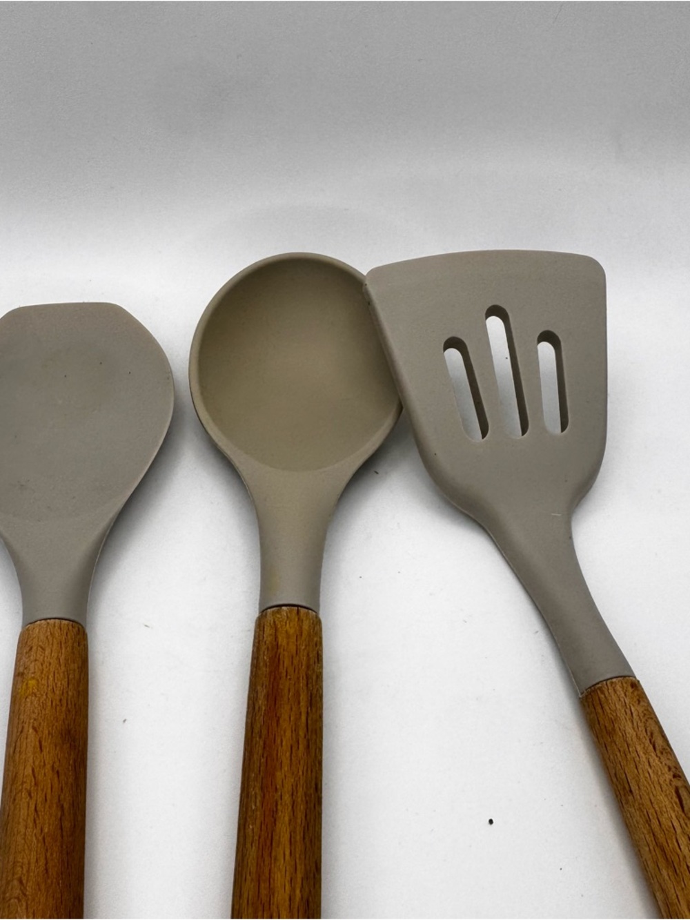 Neutral Silicone Kitchen Utensil Set with Wooden Handles - Beige - Picture 4 of 6